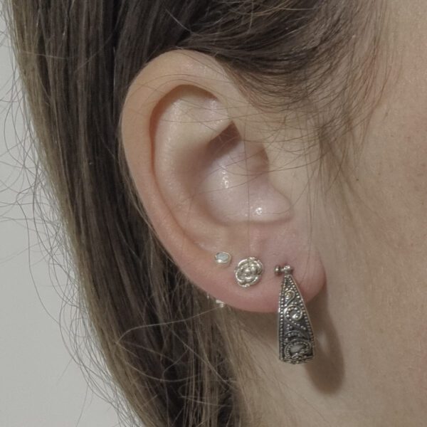 Zilveren oorbellen ring met steker